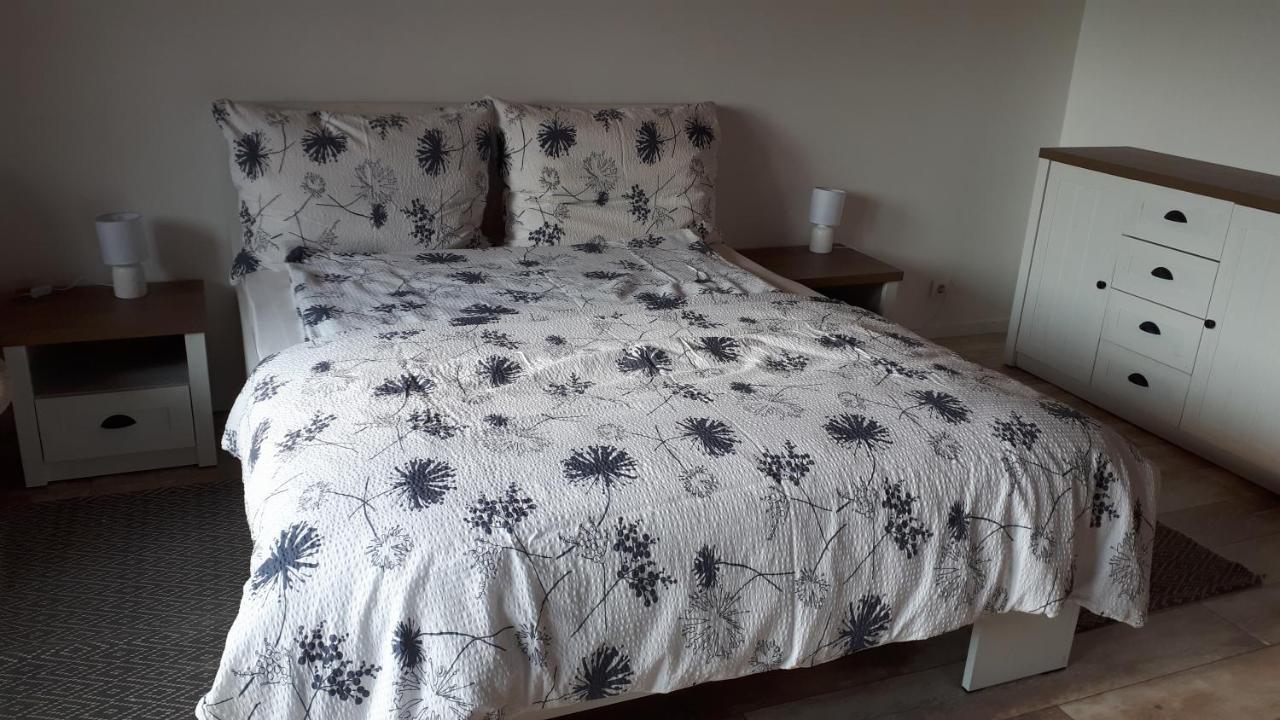 Feher Rozsa Apartman Cserszegtomaj Exteriér fotografie