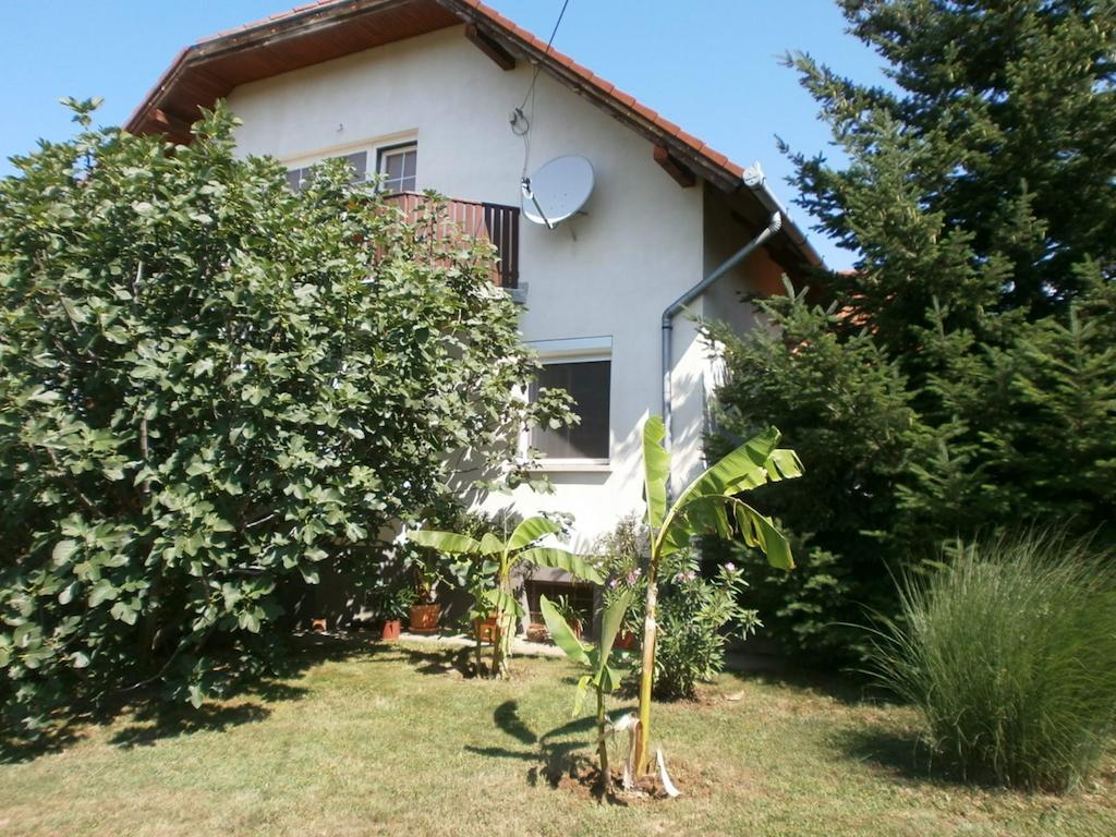 Feher Rozsa Apartman Cserszegtomaj Exteriér fotografie